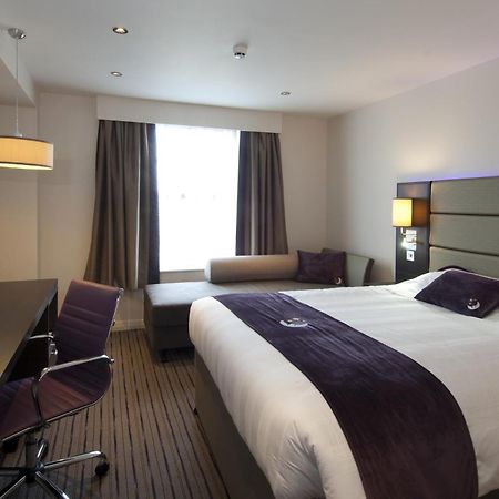 Premier Inn Edinburgh A1 - Newcraighall Экстерьер фото