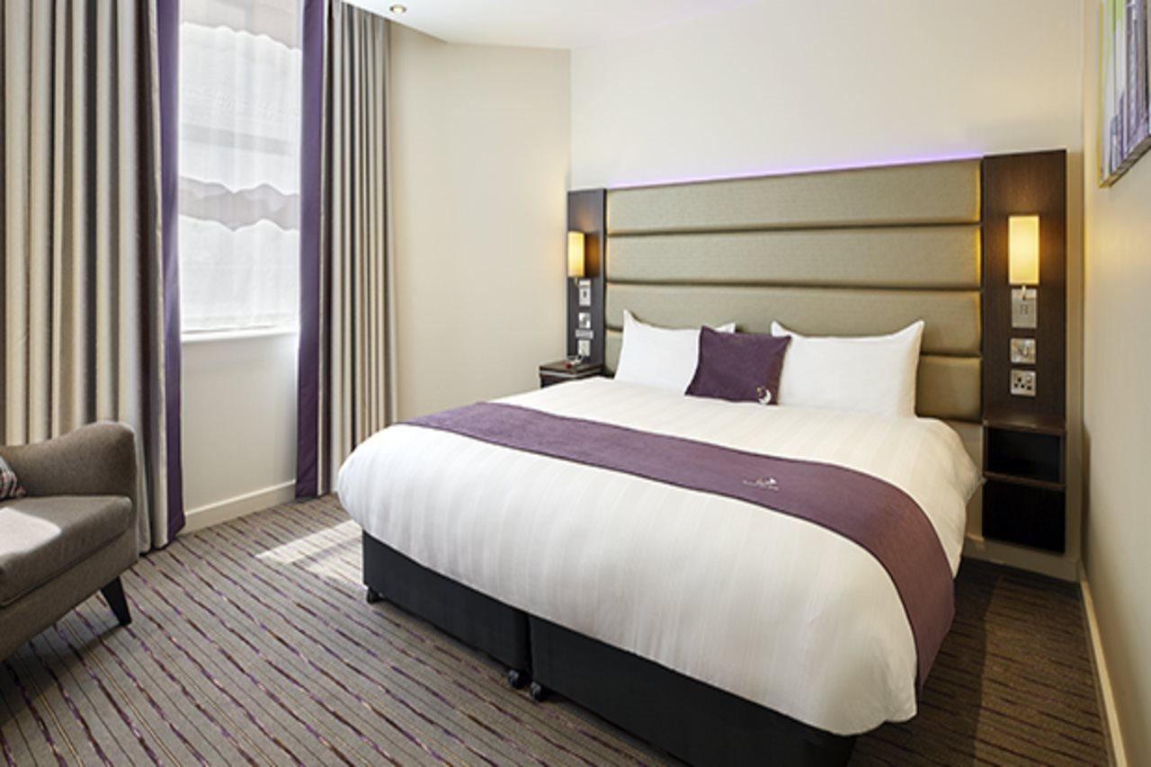 Premier Inn Edinburgh A1 - Newcraighall Экстерьер фото
